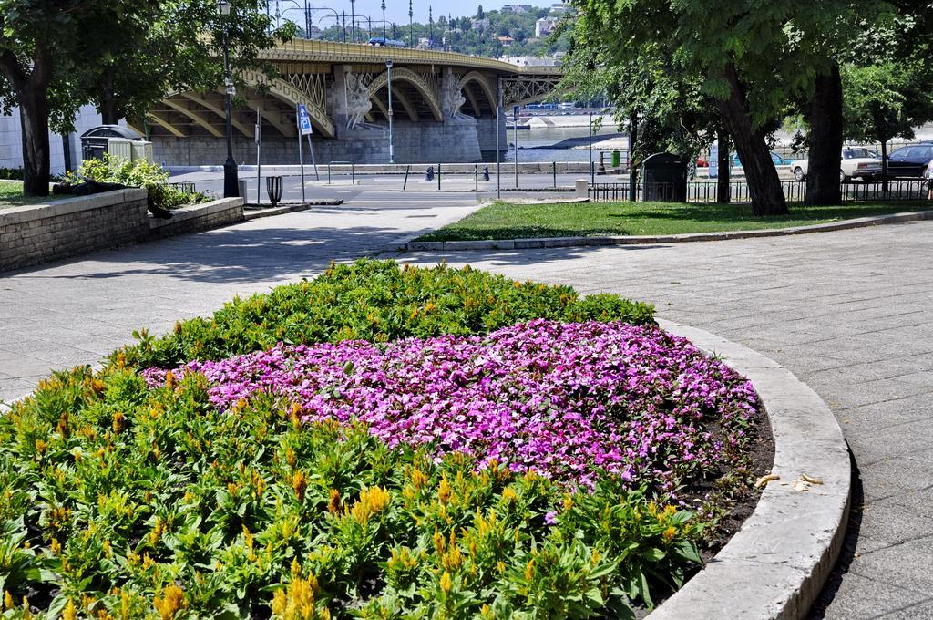 בודפשט Unique Studio At The Danube With Aircon מראה חיצוני תמונה